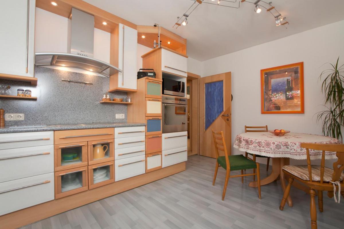 Exklusiv Apartment Hofer St. Johann in Tirol Extérieur photo